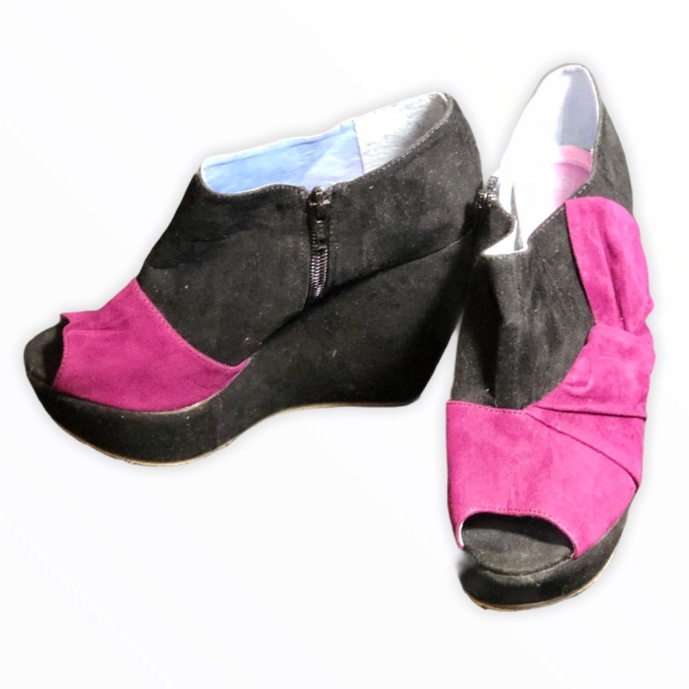 Black & Pink Velvet Wedge Heel